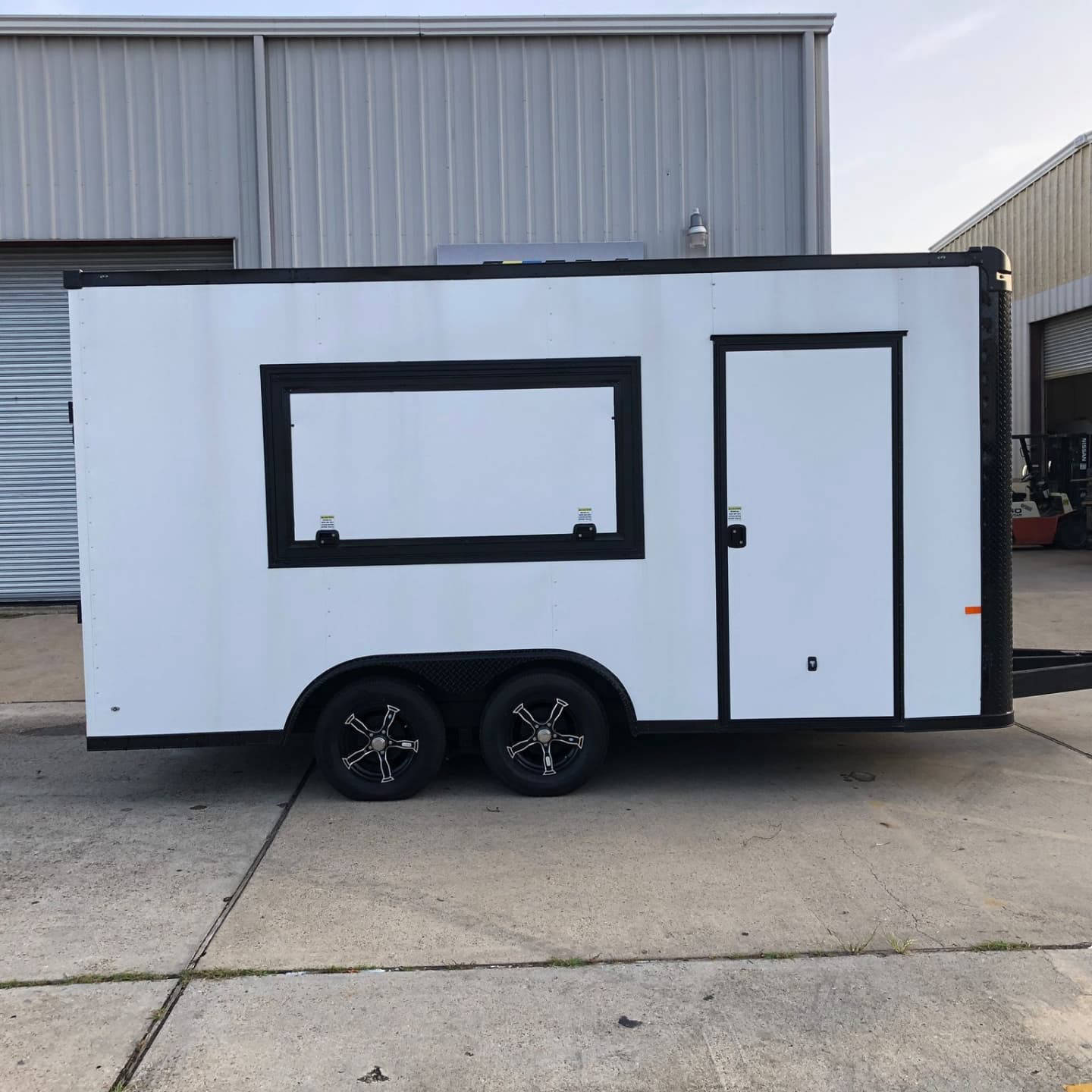 Trailer Ready To Go - By Chef Units
